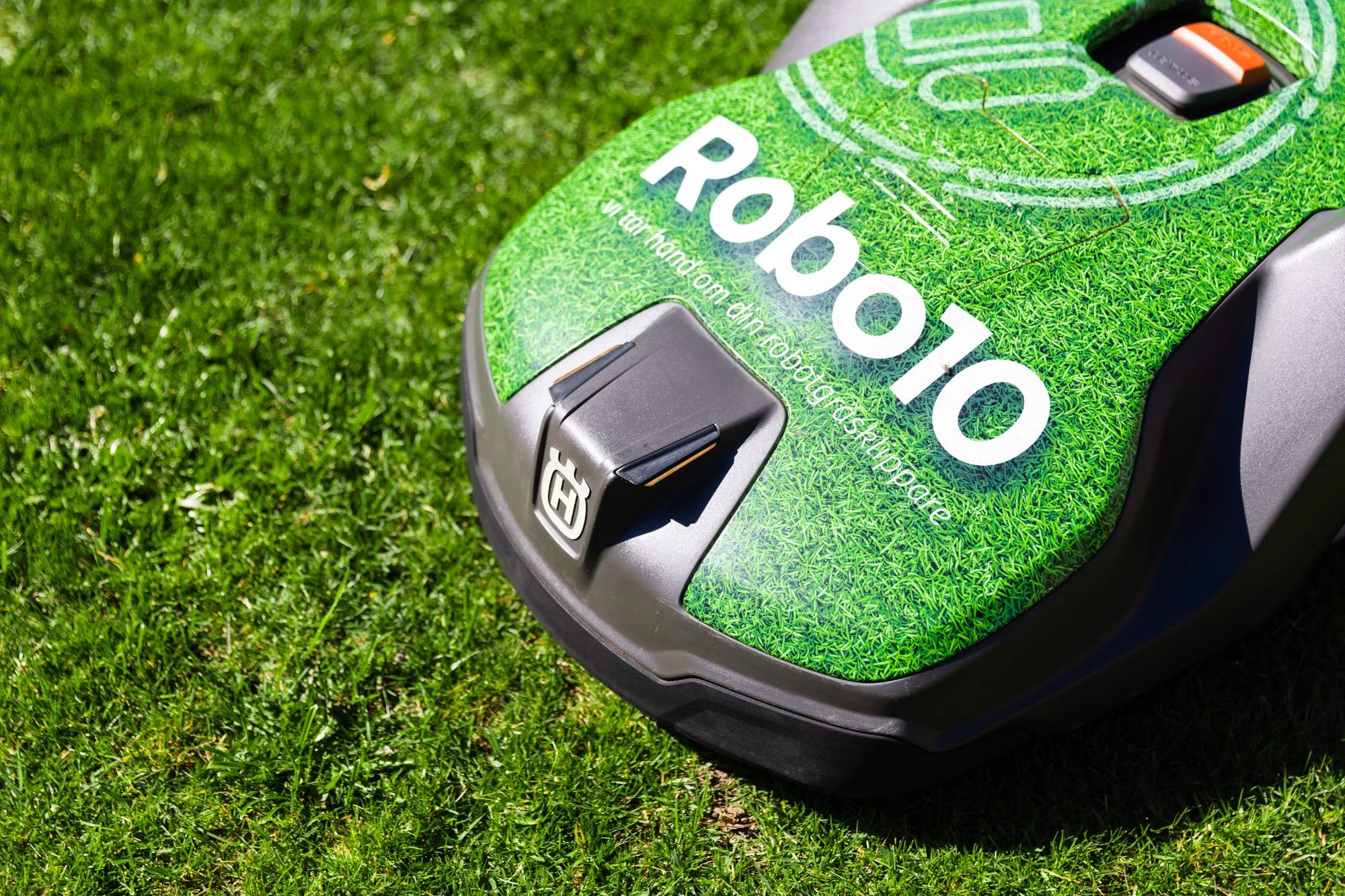 Professionell installation av robotgräsklippare